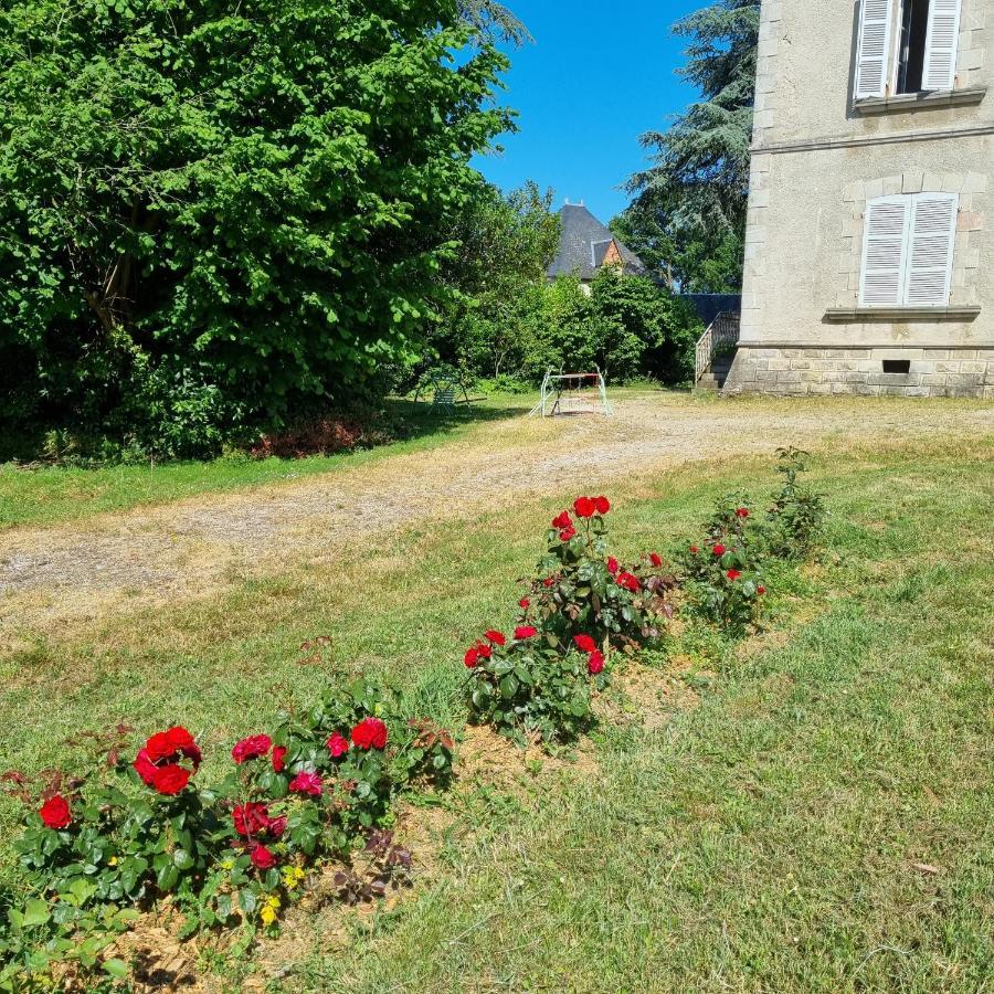 Chambres D'Hotes Chateau De Saint Etienne Du Bois מראה חיצוני תמונה