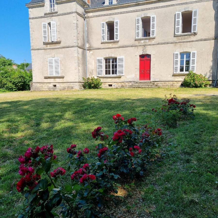 Chambres D'Hotes Chateau De Saint Etienne Du Bois מראה חיצוני תמונה